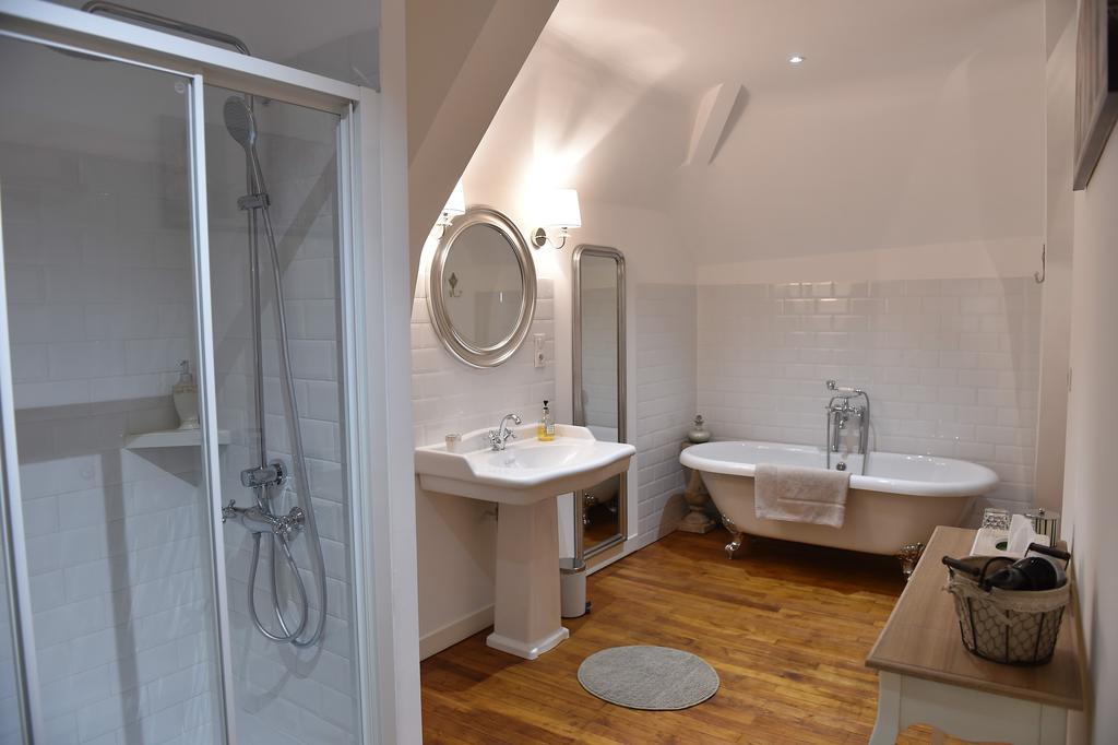 Villa Des Glycines Thouars Bagian luar foto