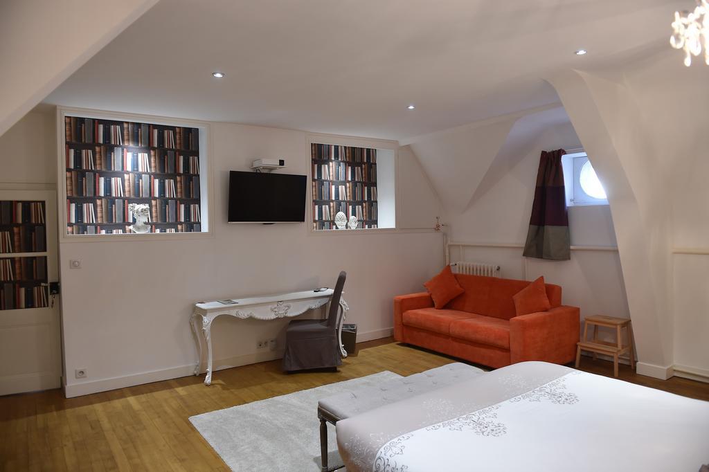 Villa Des Glycines Thouars Bagian luar foto
