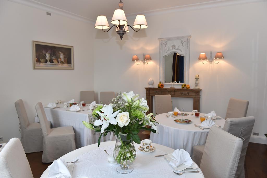 Villa Des Glycines Thouars Bagian luar foto