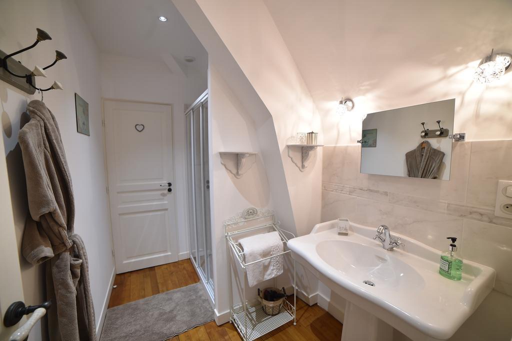 Villa Des Glycines Thouars Bagian luar foto